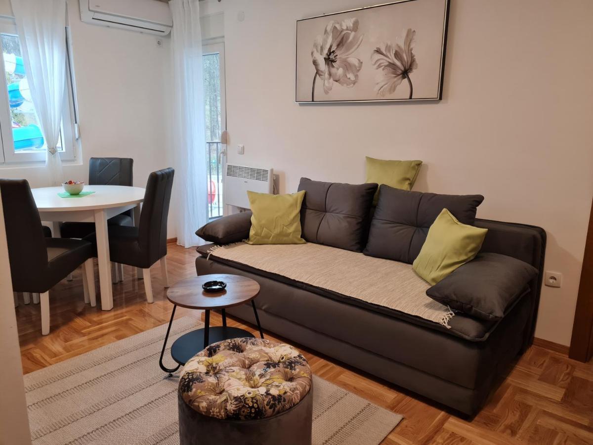 Apartman Tim Lux 2 Vrnjacka Banja Exterior photo