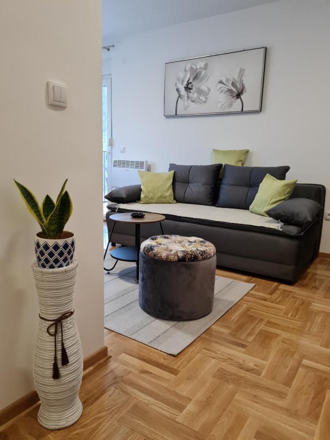 Apartman Tim Lux 2 Vrnjacka Banja Exterior photo